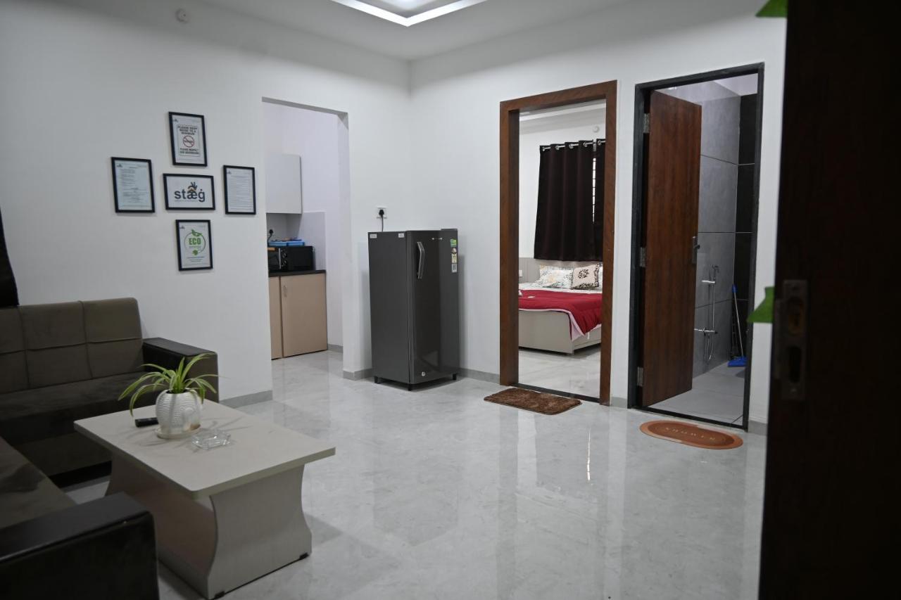 Staeg 102-1Bhk Furnished Apt Apartment Indore Exterior photo